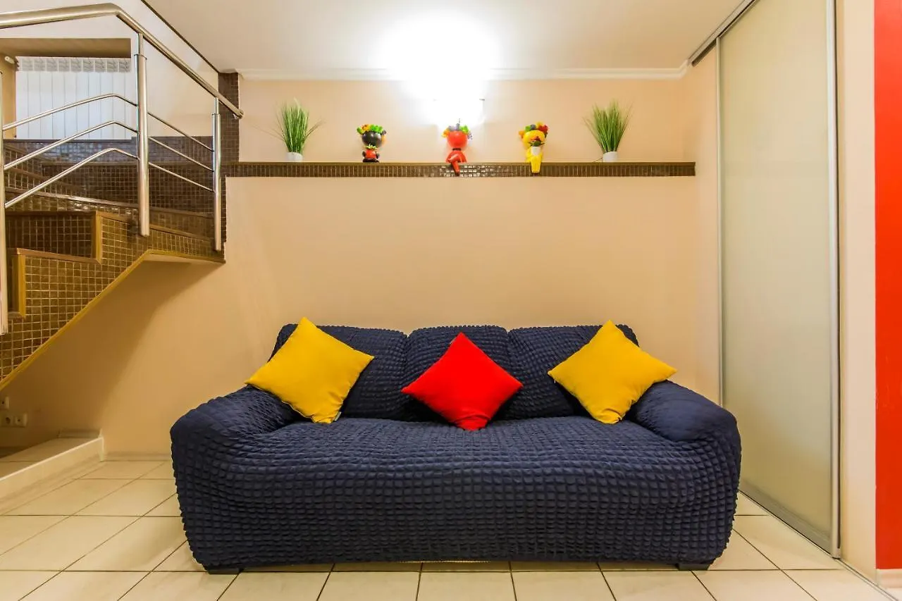 Apartment 2К Квартира Біля Оперного Театру, Метро Золоті Ворота Kyiv