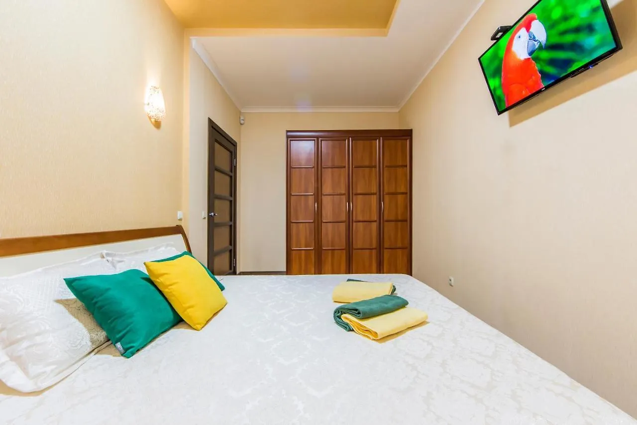 2К Квартира Біля Оперного Театру, Метро Золоті Ворота Kyiv Apartment